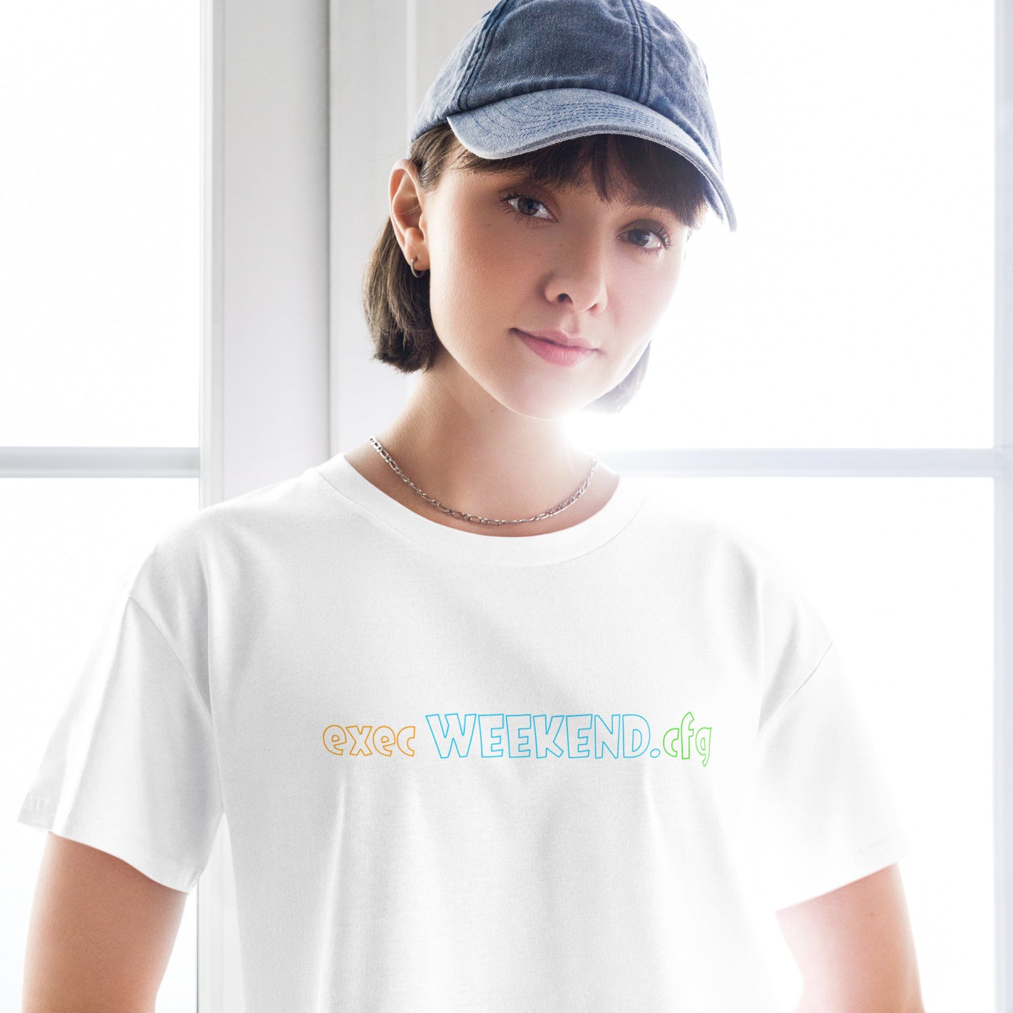 exec Weekend - Crop T-Shirt